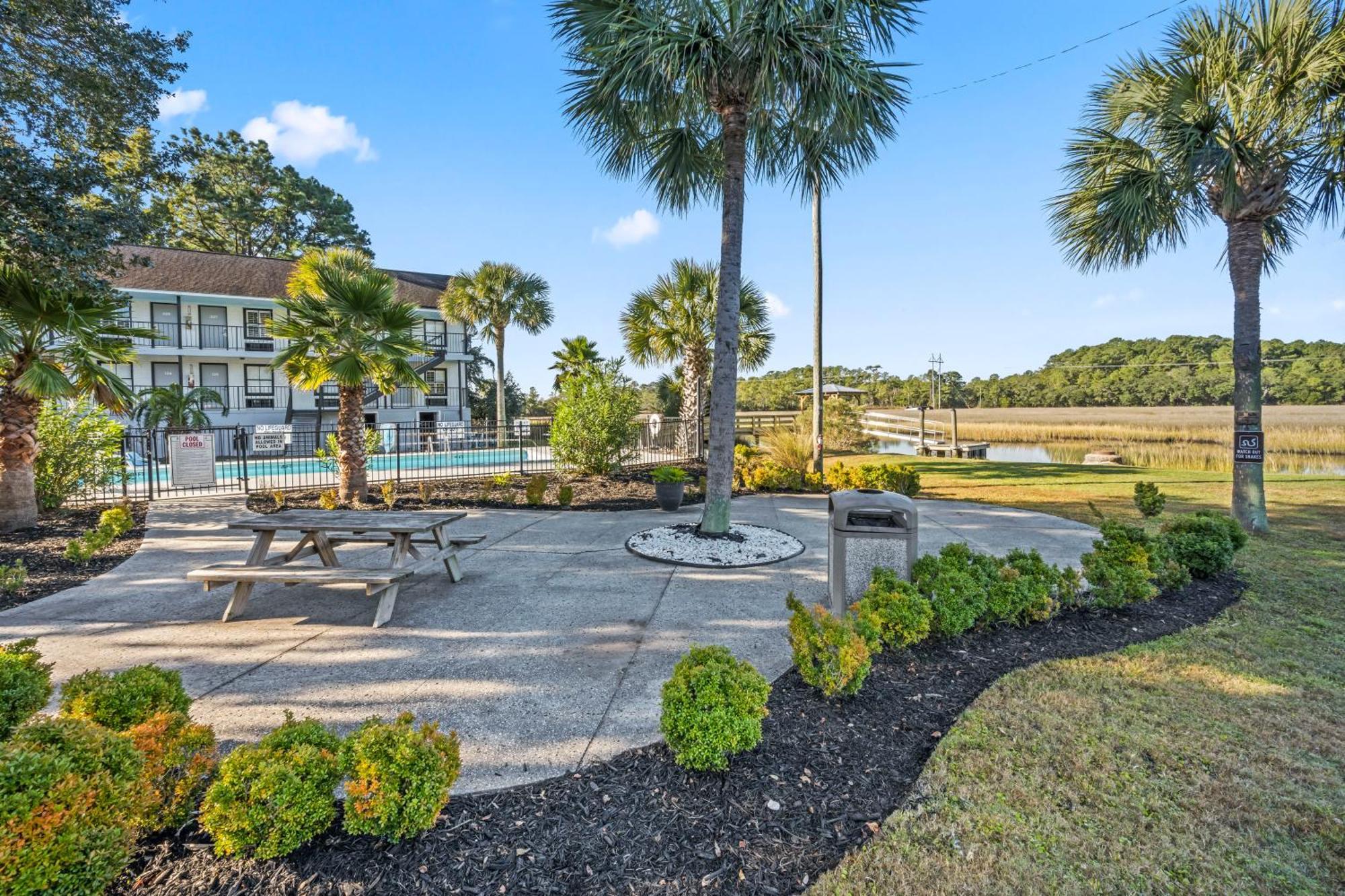 Charleston Creekside Inn Экстерьер фото